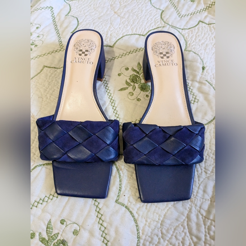 Vince camuto sandals - Picture 2 of 5